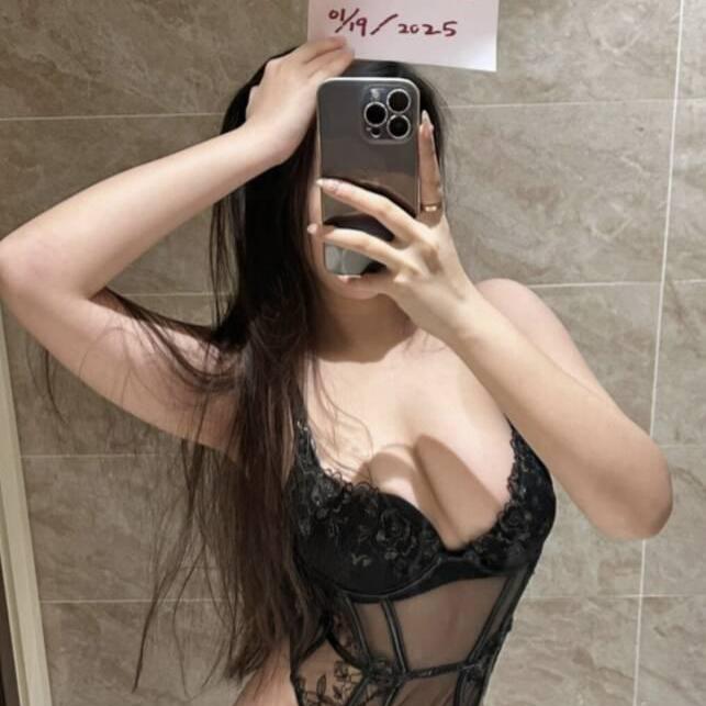 Nana is Female Escorts. | Kamloops | British Columbia | Canada | canadatopescorts.com 