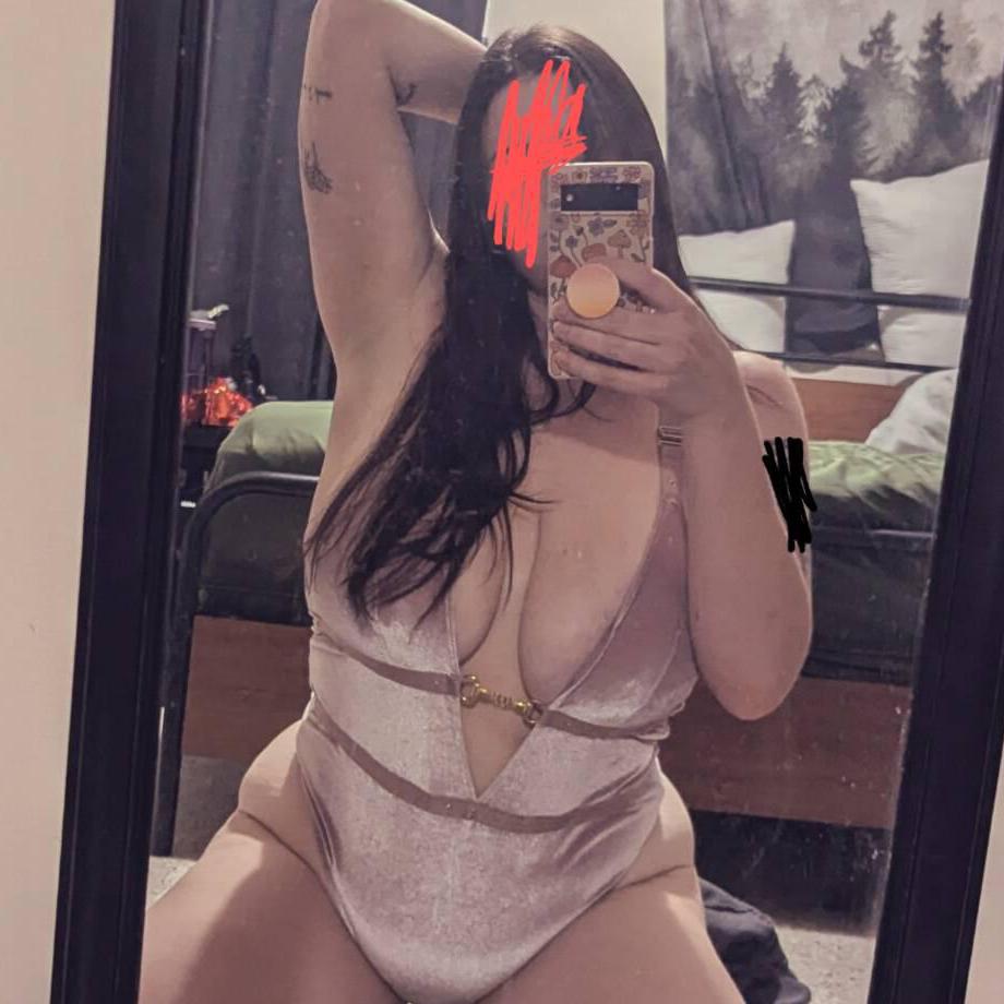 
                        Sophie
                     is Female Escorts. | Owen Sound | Ontario | Canada | canadatopescorts.com 