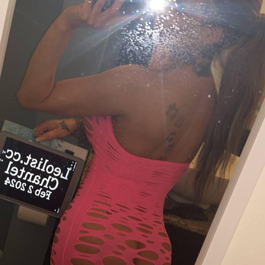 
                        Chantel Moore
                     is Female Escorts. | Red Deer | Alberta | Canada | canadatopescorts.com 