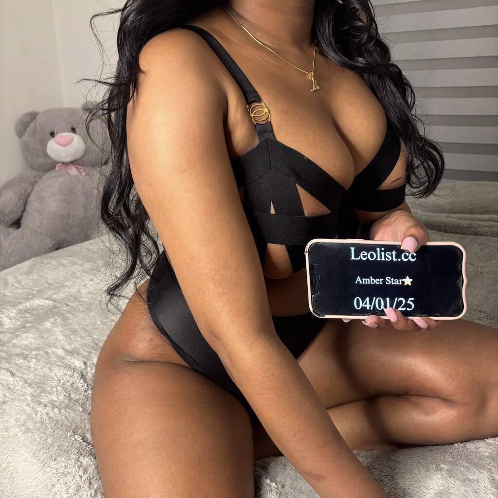 
                        Amber
                     is Female Escorts. | Ft Mcmurray | Alberta | Canada | canadatopescorts.com 