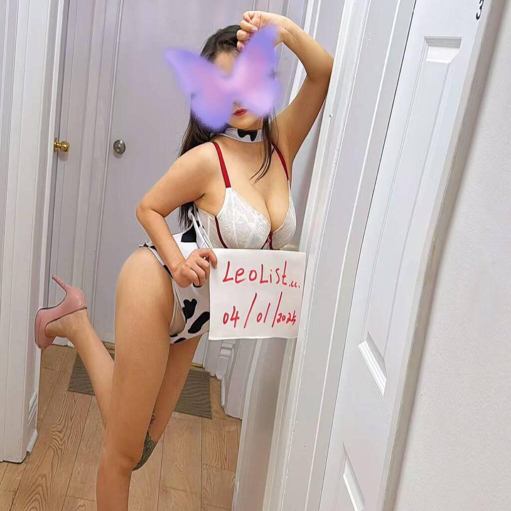 
                        Yuki
                     is Female Escorts. | Toronto | Ontario | Canada | canadatopescorts.com 