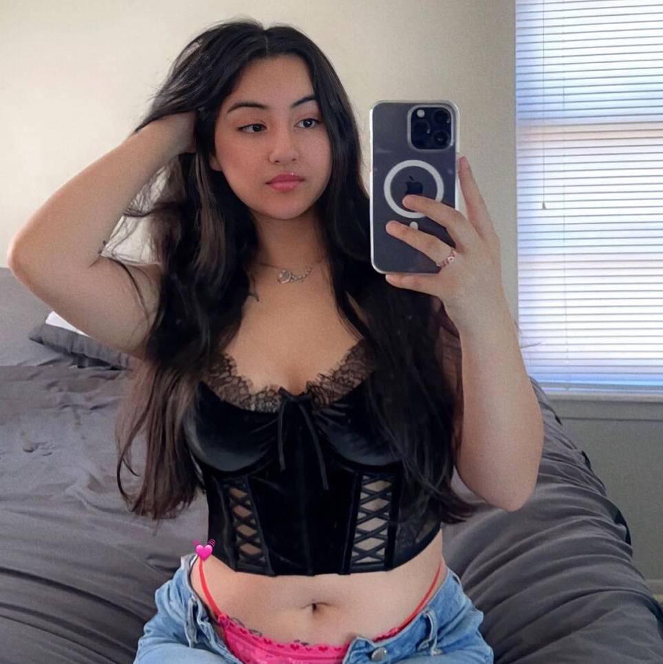 
                        text me what's app
                     is Female Escorts. | Toronto | Ontario | Canada | canadatopescorts.com 