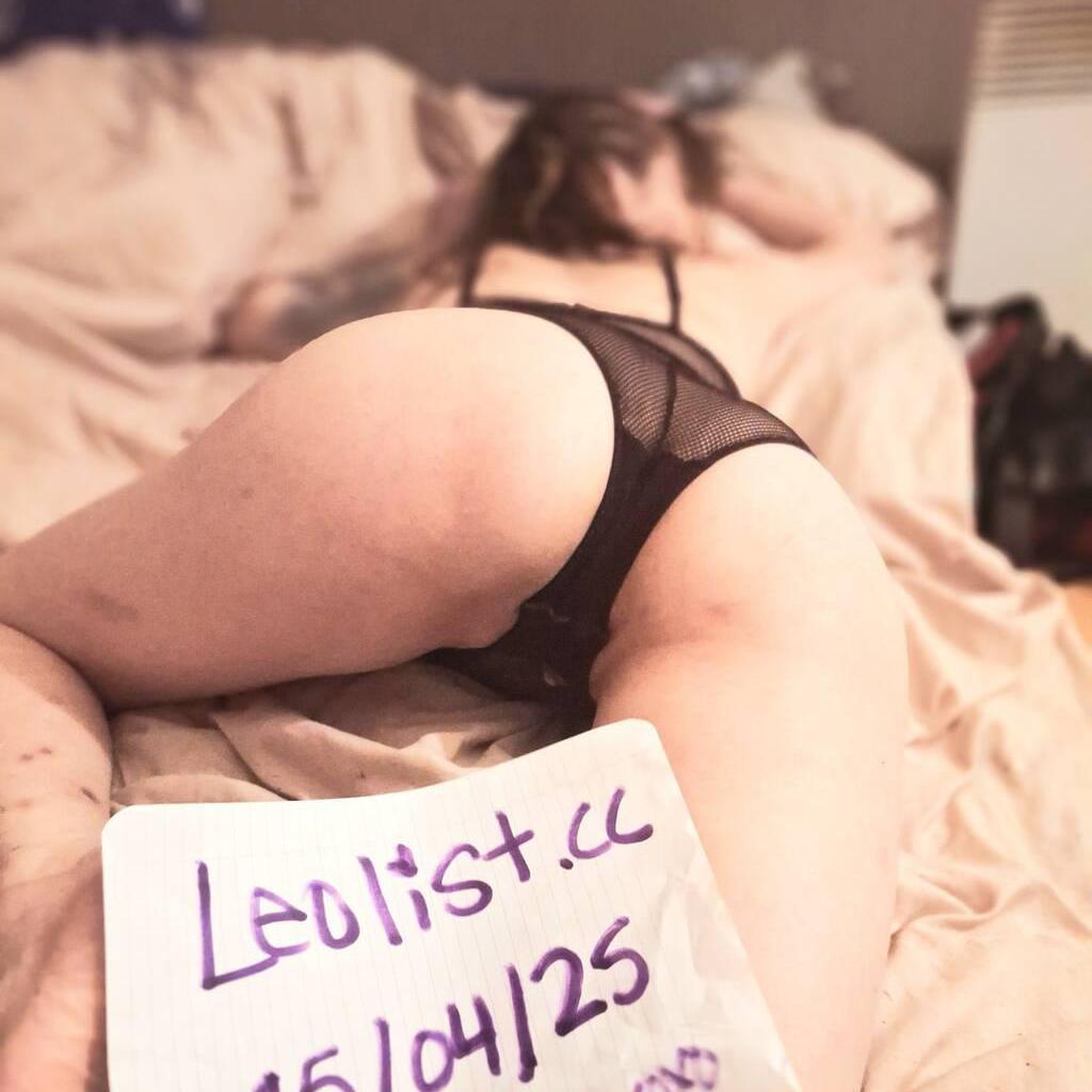 
                        Mia
                     is Female Escorts. | Ottawa | Ontario | Canada | canadatopescorts.com 