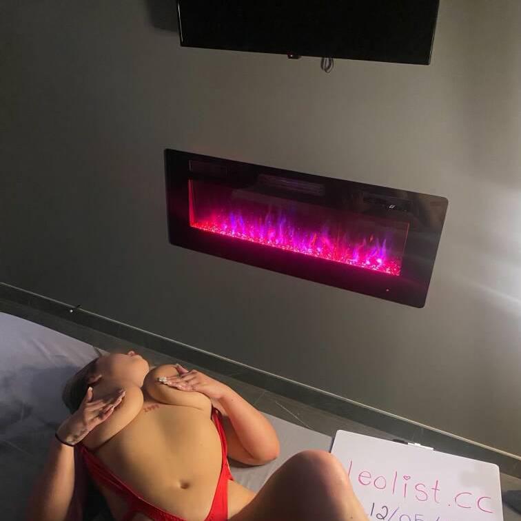 
                        Ashley London
                     is Female Escorts. | Quebec City | Quebec | Canada | canadatopescorts.com 