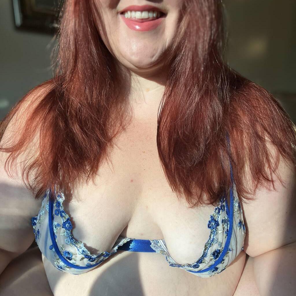 
                        Amber BBW
                     is Female Escorts. | Niagara | Ontario | Canada | canadatopescorts.com 