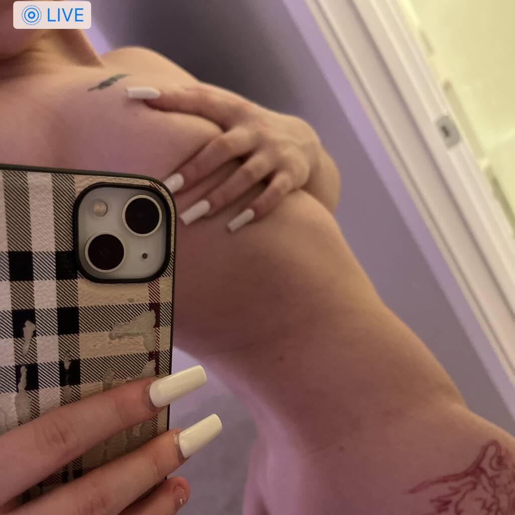 
                        Layla
                     is Female Escorts. | Edmonton | Alberta | Canada | canadatopescorts.com 