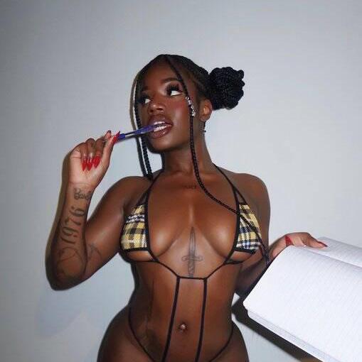 
                        Pamela
                     is Female Escorts. | Saguenay | Quebec | Canada | canadatopescorts.com 