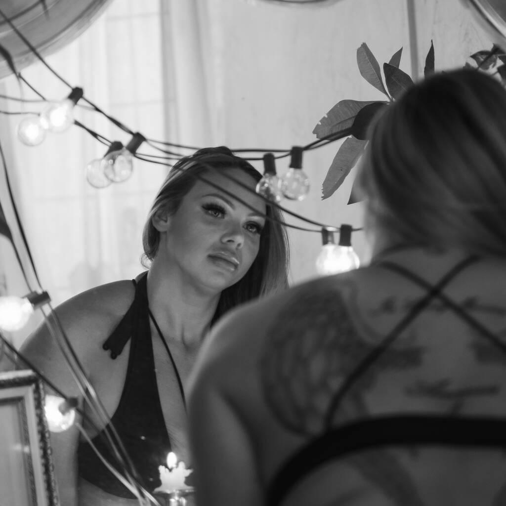 
                        Nicole
                     is Female Escorts. | Lethbridge | Alberta | Canada | canadatopescorts.com 