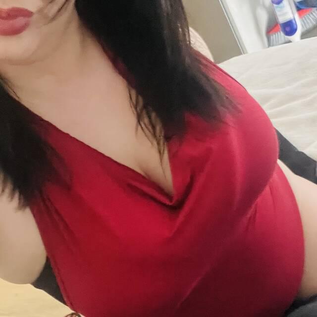 
                        Luna fox
                     is Female Escorts. | Kelowna | British Columbia | Canada | canadatopescorts.com 