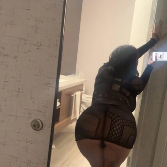 
                        Big Titty Tiffany;)
                     is Female Escorts. | Barrie | Ontario | Canada | canadatopescorts.com 