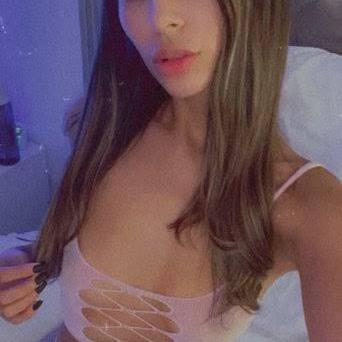 
                        Sarah
                     is Female Escorts. | St. Albert | Alberta | Canada | canadatopescorts.com 