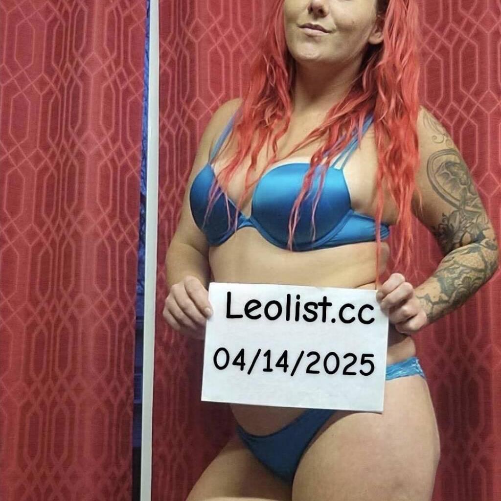 
                        Kim
                     is Female Escorts. | Owen Sound | Ontario | Canada | canadatopescorts.com 