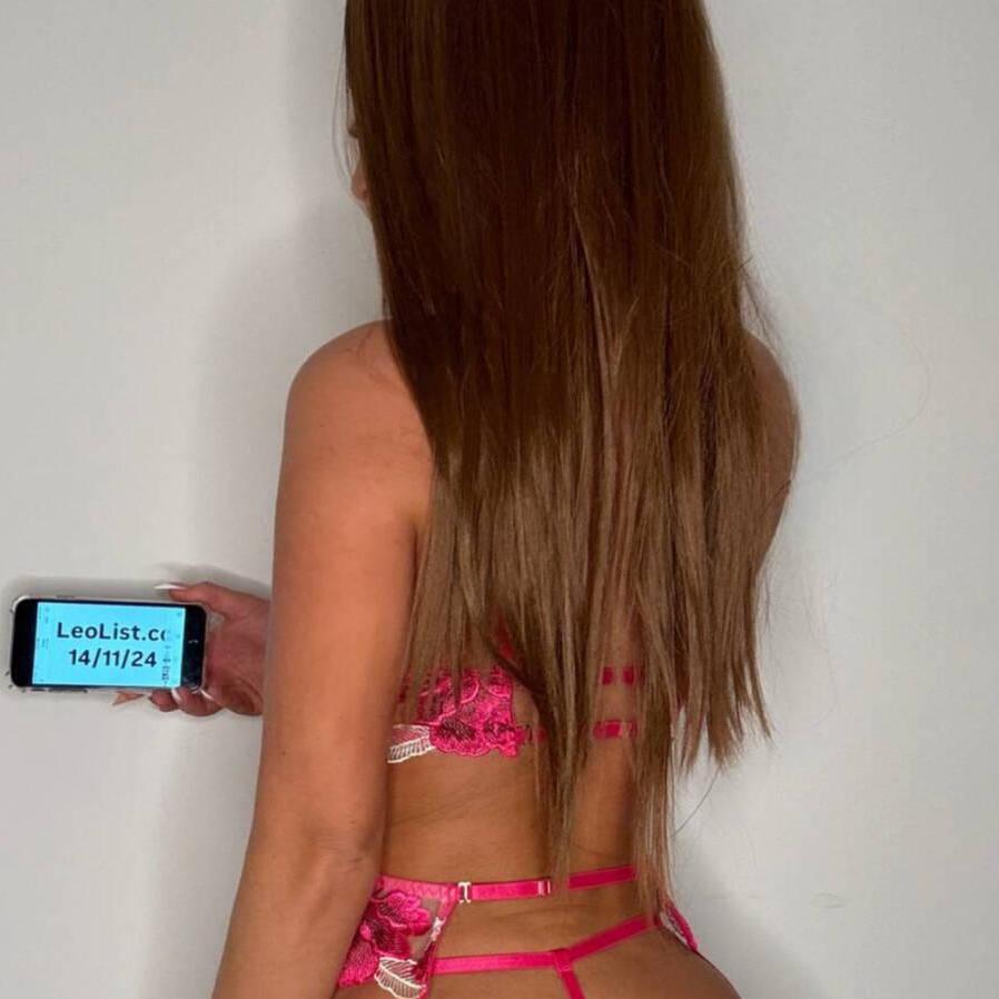 
                        Chelsea
                     is Female Escorts. | Barrie | Ontario | Canada | canadatopescorts.com 