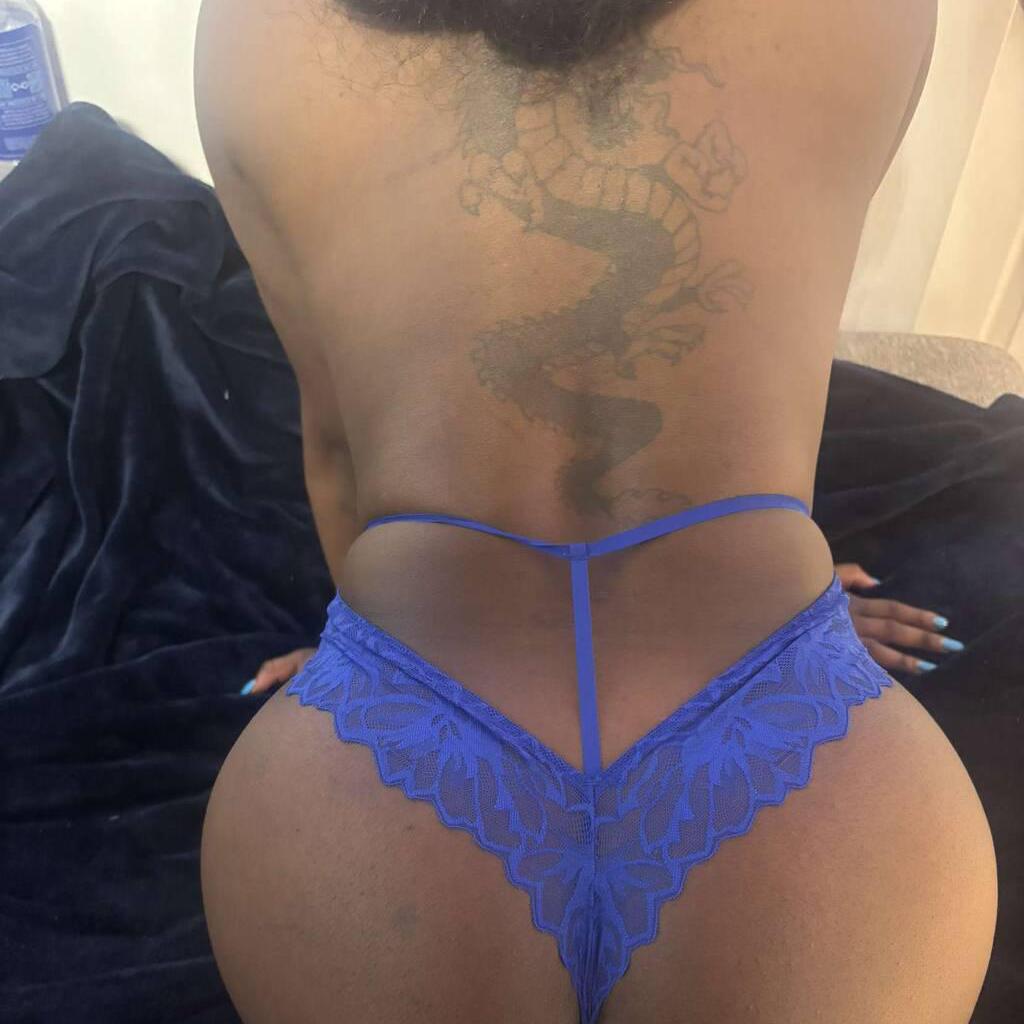 
                        PRINCESSE
                     is Female Escorts. | Montreal | Quebec | Canada | canadatopescorts.com 