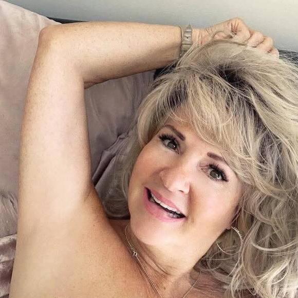
                        Catherine
                     is Female Escorts. | Red Deer | Alberta | Canada | canadatopescorts.com 