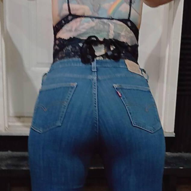 
                        Jennifer Alan
                     is Female Escorts. | Grande Prairie | Alberta | Canada | canadatopescorts.com 