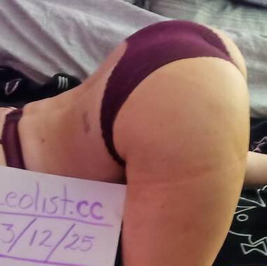 
                        Jade
                     is Female Escorts. | Abbotsford | British Columbia | Canada | canadatopescorts.com 