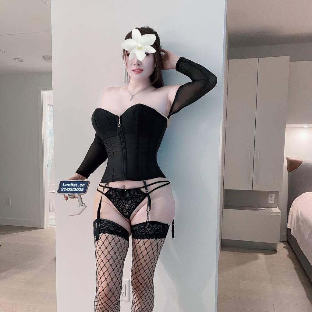 
                        Grace
                     is Female Escorts. | Vancouver | British Columbia | Canada | canadatopescorts.com 