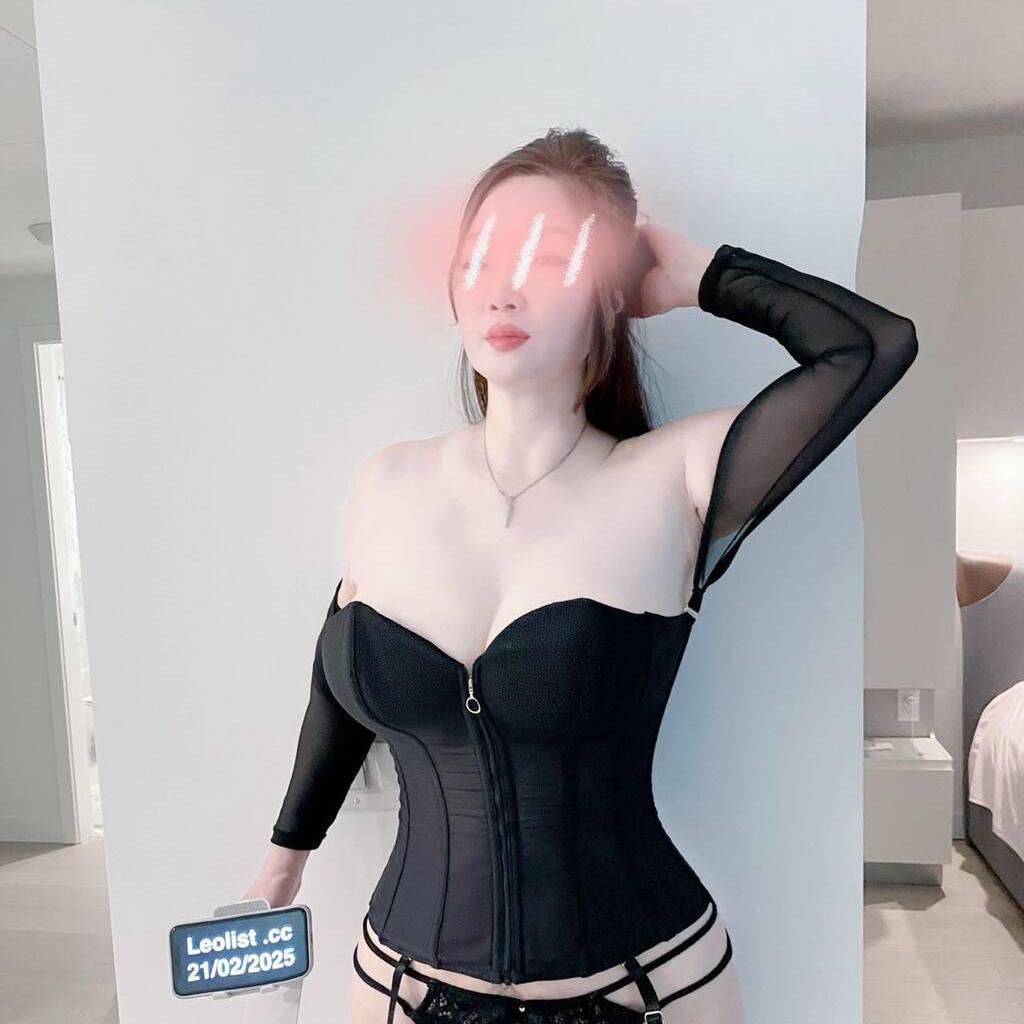 
                        Grace
                     is Female Escorts. | Vancouver | British Columbia | Canada | canadatopescorts.com 