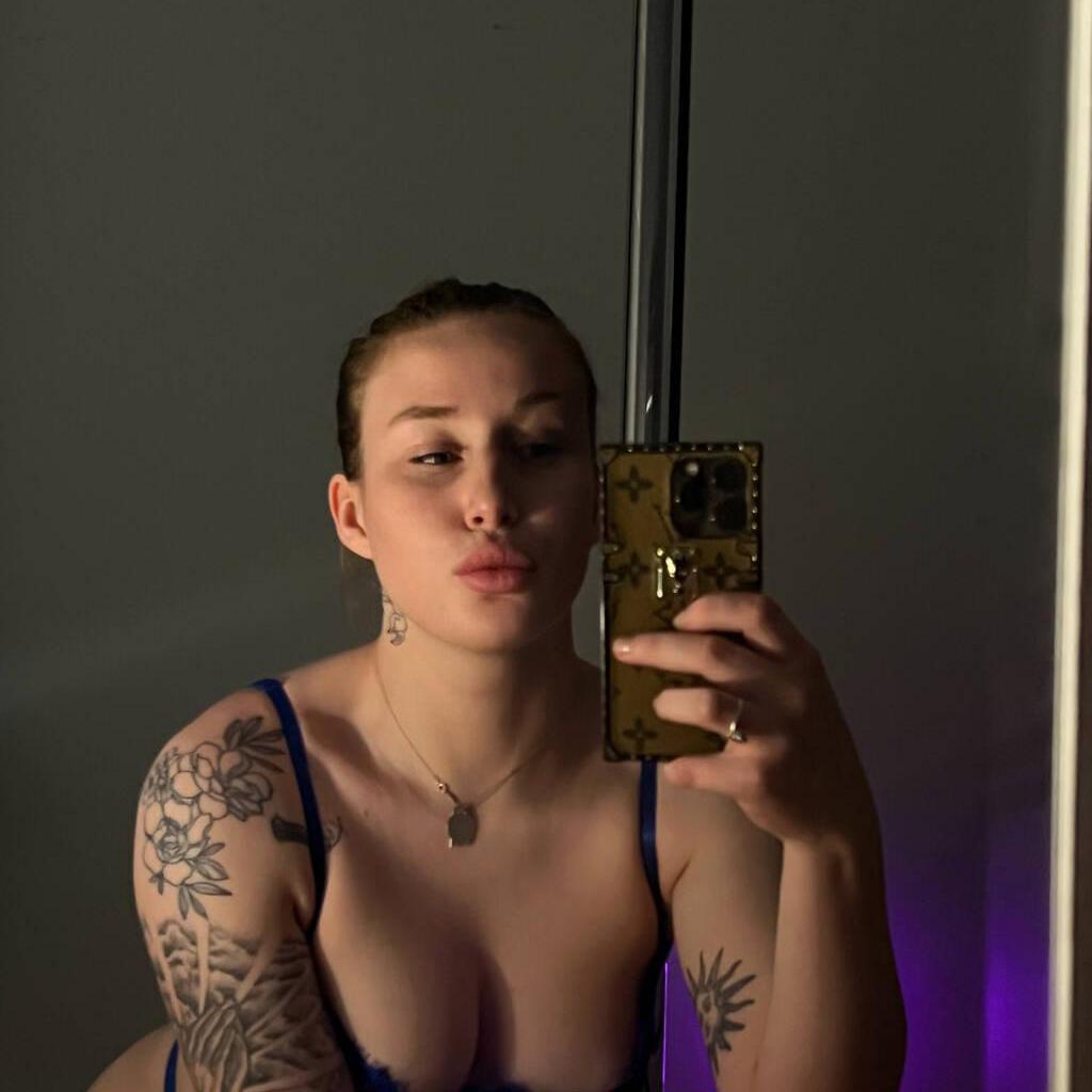 
                        Liyah
                     is Female Escorts. | Kitchener | Ontario | Canada | canadatopescorts.com 