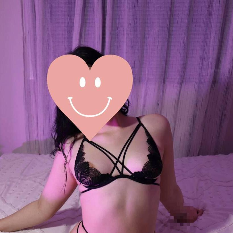 
                        Molly
                     is Female Escorts. | Sudbury | Ontario | Canada | canadatopescorts.com 