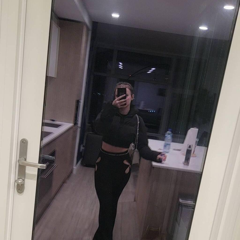 
                        Valentina
                     is Female Escorts. | Edmonton | Alberta | Canada | canadatopescorts.com 
