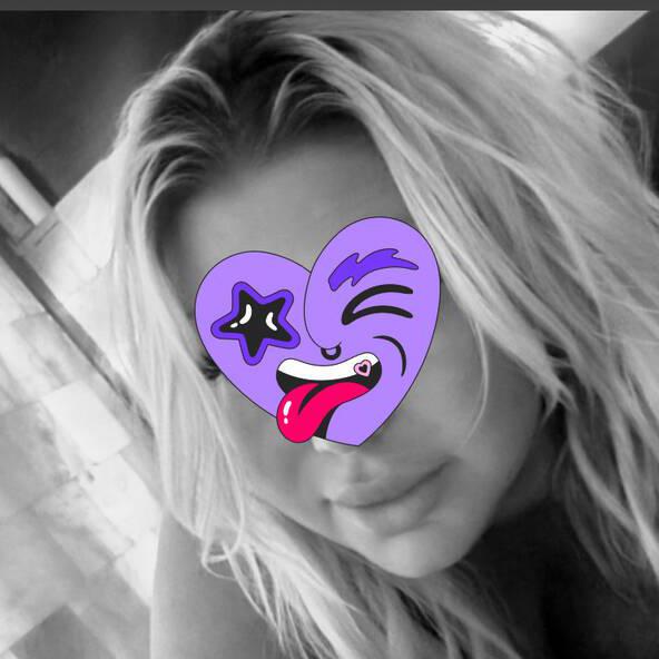 
                        Nikki and Luna
                     is Female Escorts. | Owen Sound | Ontario | Canada | canadatopescorts.com 