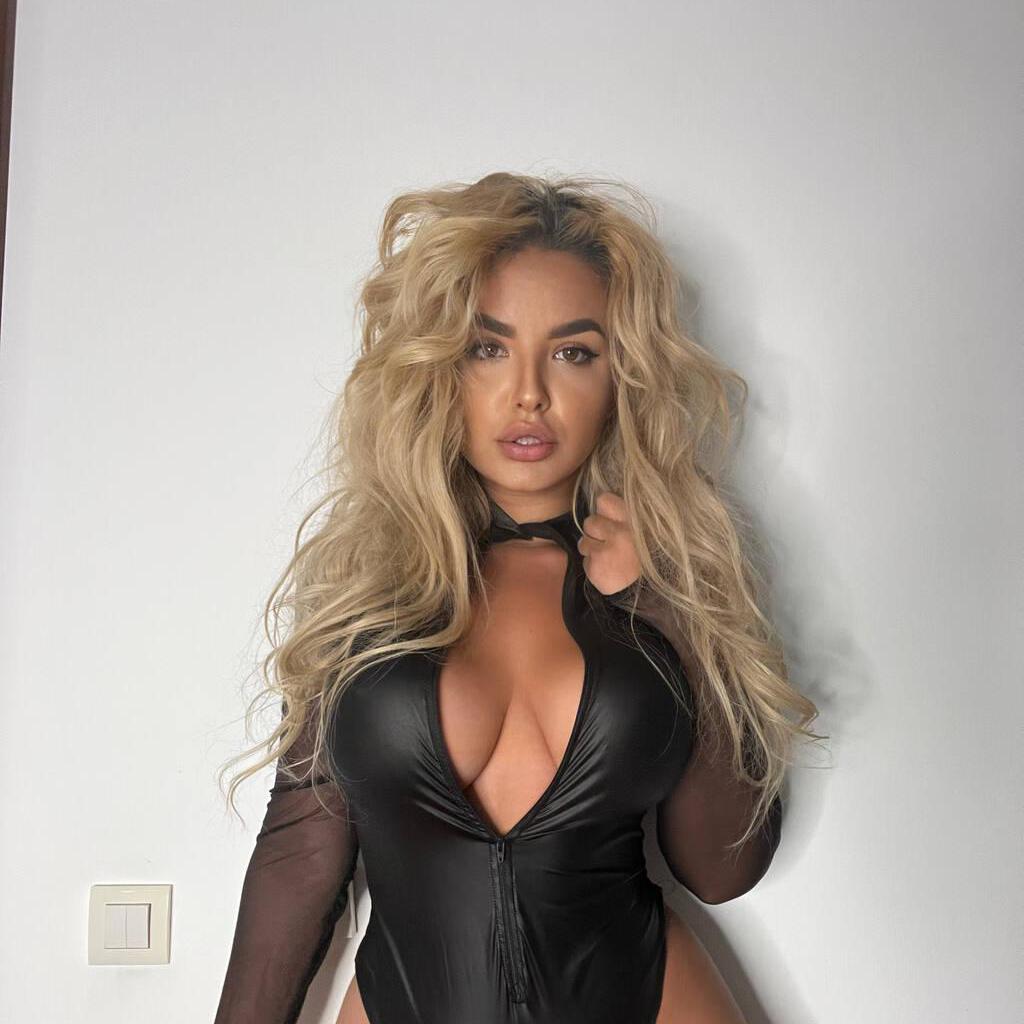 
                        Kathrine Wolf
                     is Female Escorts. | Yukon | Yukon | Canada | canadatopescorts.com 