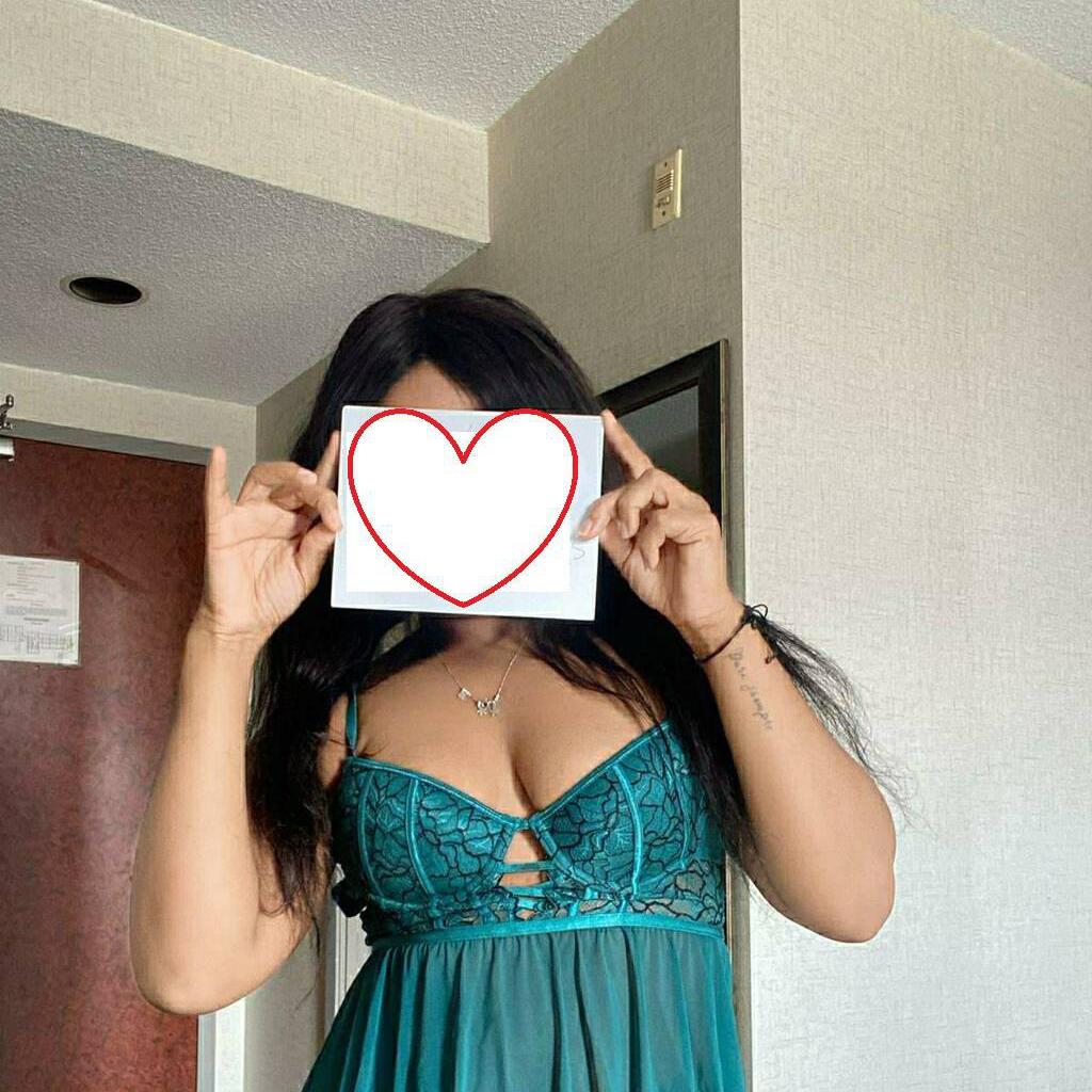 
                        Jennifer
                     is Female Escorts. | Toronto | Ontario | Canada | canadatopescorts.com 