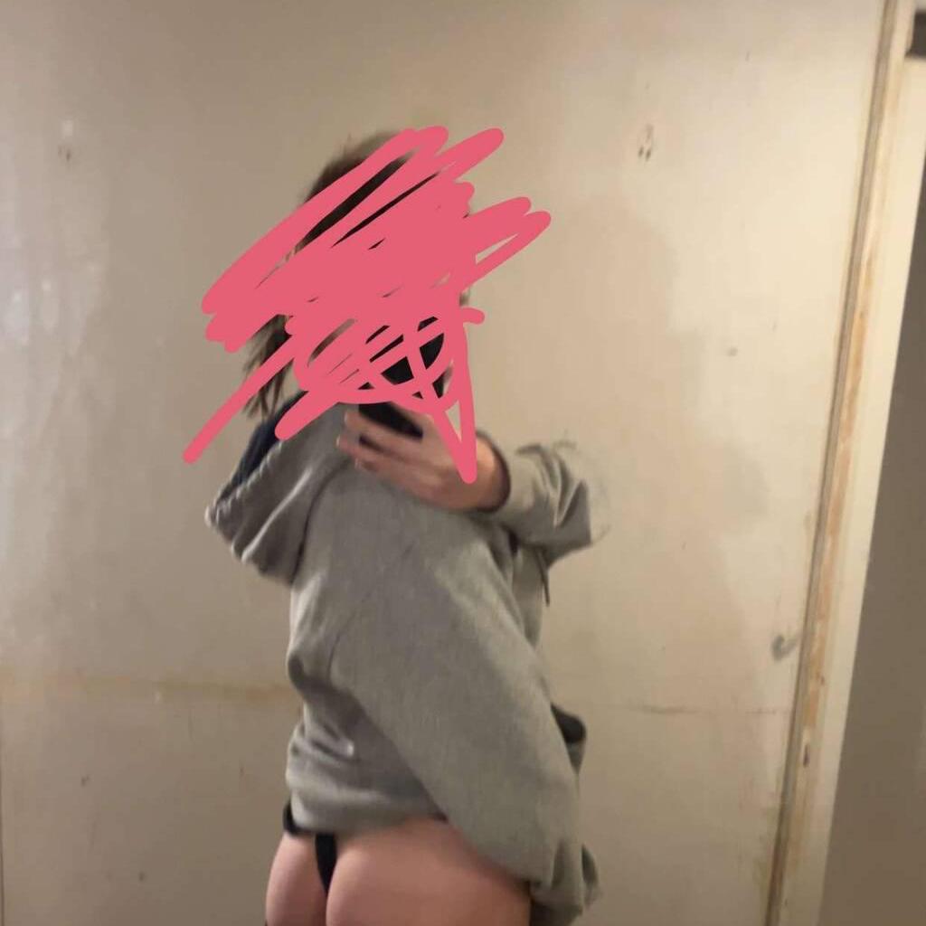 
                        Skylarmaexoxo
                     is Female Escorts. | Barrie | Ontario | Canada | canadatopescorts.com 