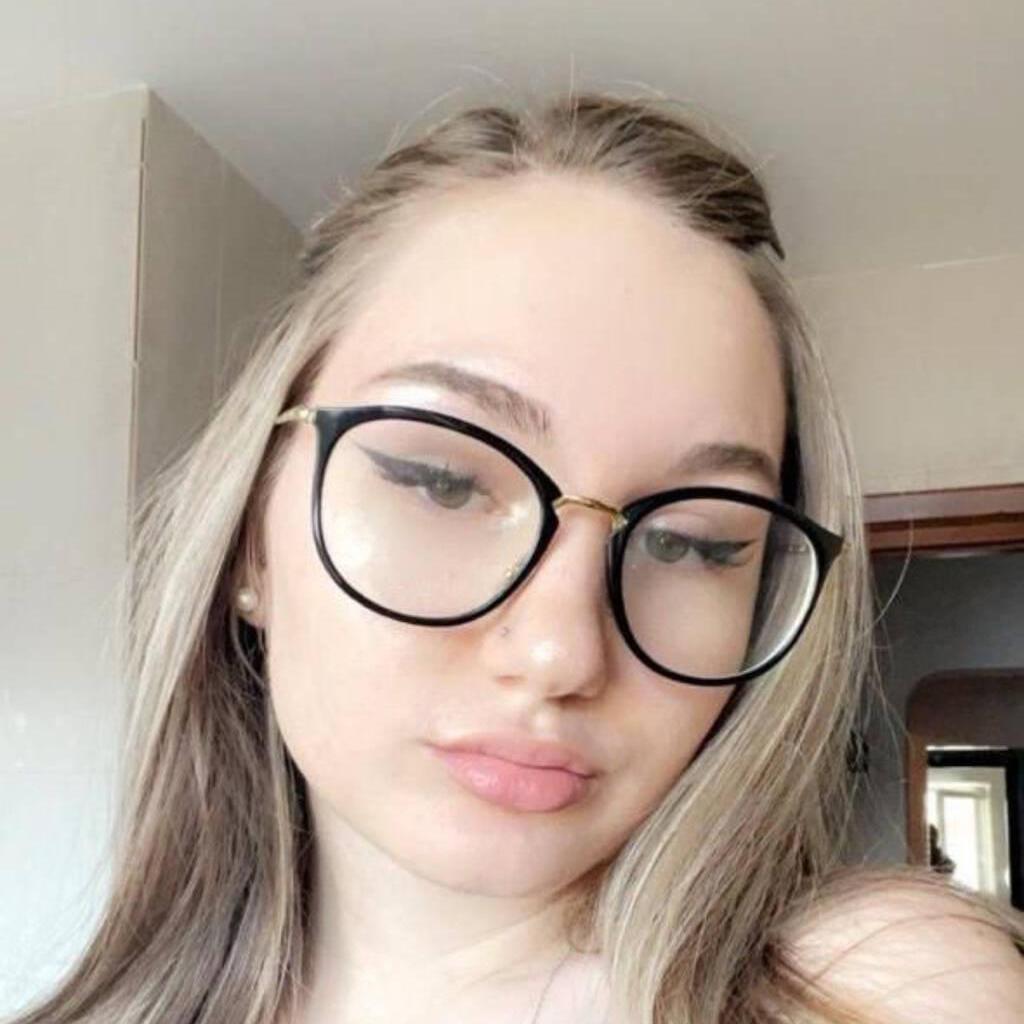 
                        Kissa
                     is Female Escorts. | Guelph | Ontario | Canada | canadatopescorts.com 