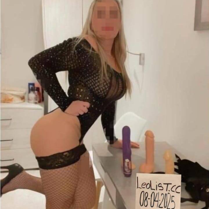 
                        Belle
                     is Female Escorts. | Owen Sound | Ontario | Canada | canadatopescorts.com 
