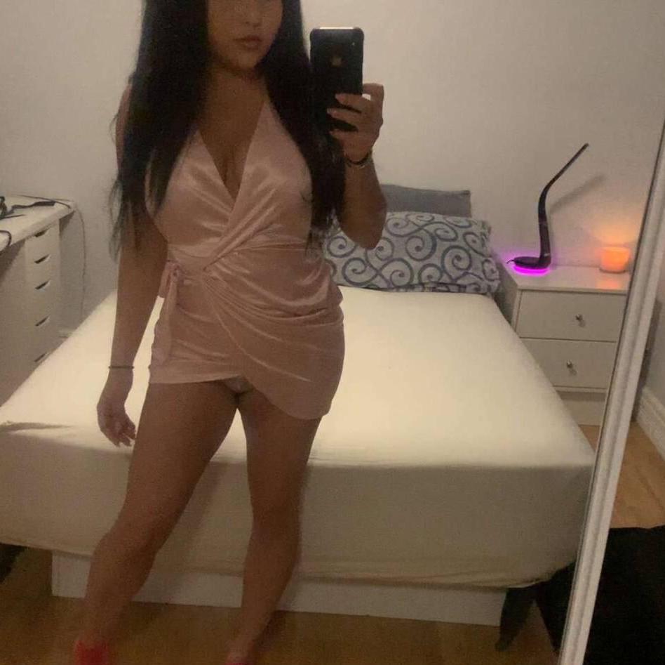 
                        Honeeyyy
                     is Female Escorts. | Quebec City | Quebec | Canada | canadatopescorts.com 