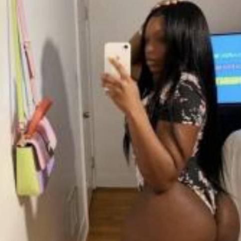 
                        Amina
                     is Female Escorts. | Saguenay | Quebec | Canada | canadatopescorts.com 