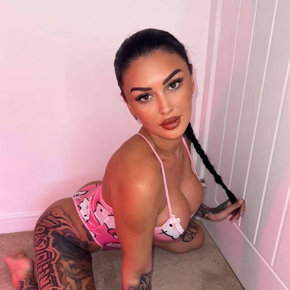 
                        Alexia
                     is Female Escorts. | Sherbrooke | Quebec | Canada | canadatopescorts.com 