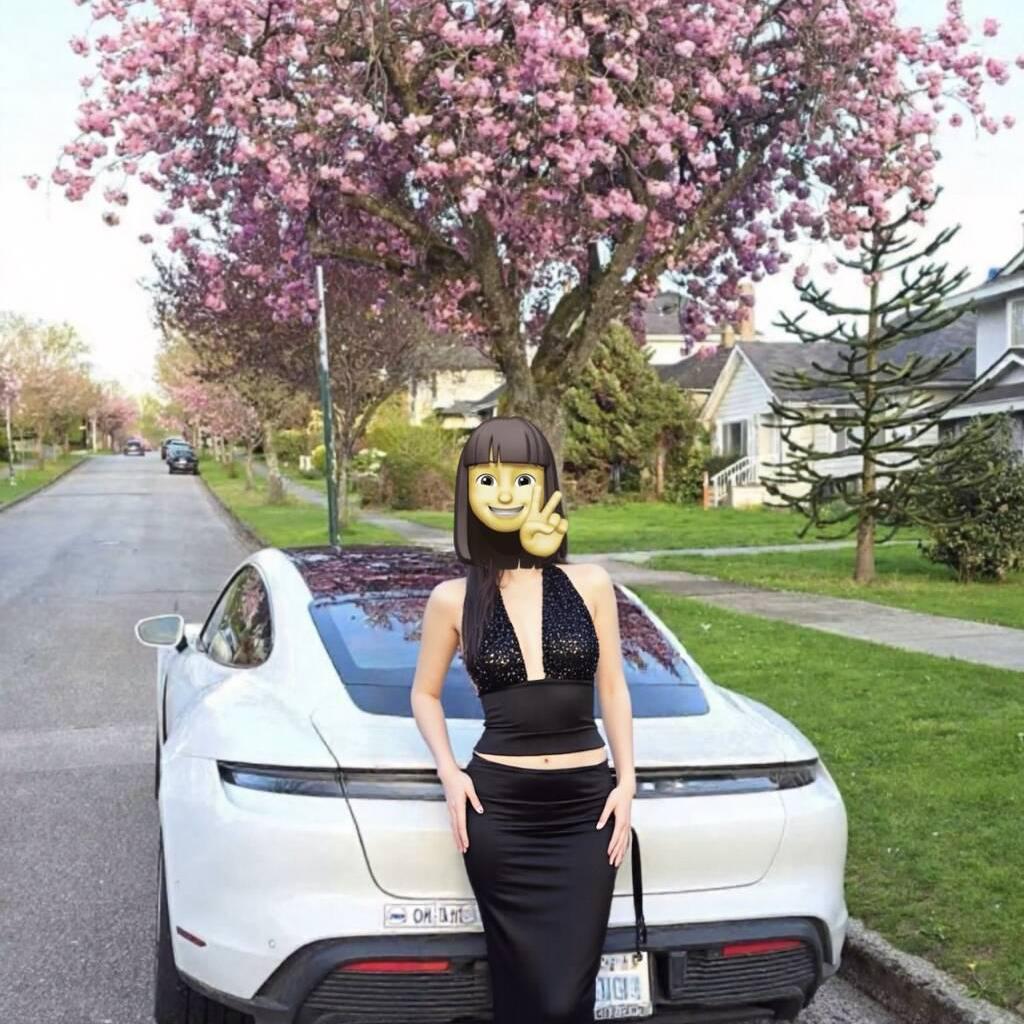 
                        Helen
                     is Female Escorts. | Kamloops | British Columbia | Canada | canadatopescorts.com 