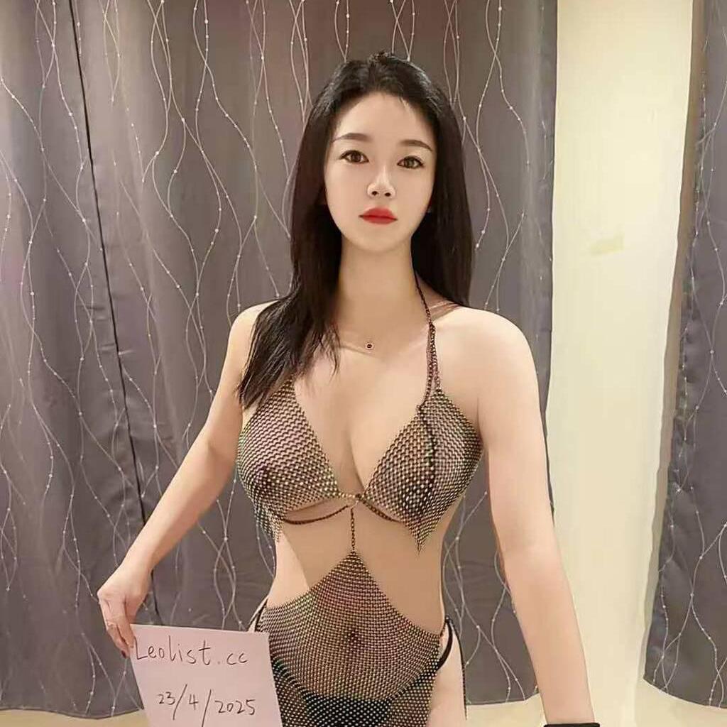 
                        Angela & Becky
                     is Female Escorts. | Chatham | Ontario | Canada | canadatopescorts.com 
