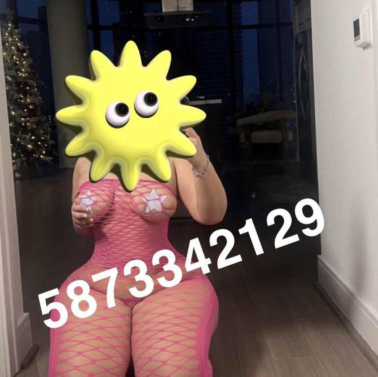 
                        Lola
                     is Female Escorts. | St. Albert | Alberta | Canada | canadatopescorts.com 
