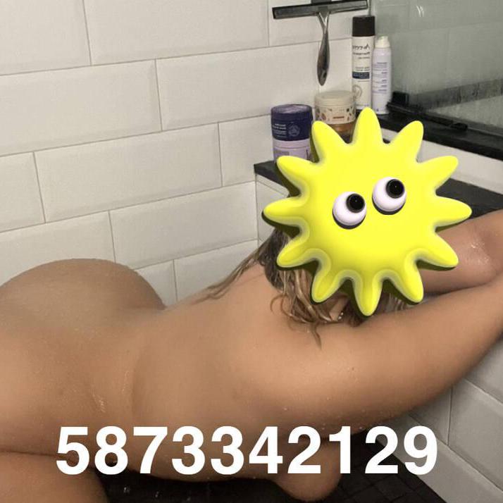 
                        Lola
                     is Female Escorts. | St. Albert | Alberta | Canada | canadatopescorts.com 