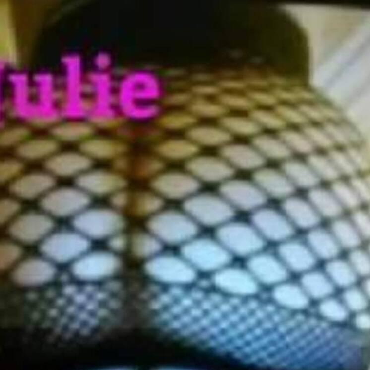 
                        Julie
                     is Female Escorts. | Barrie | Ontario | Canada | canadatopescorts.com 