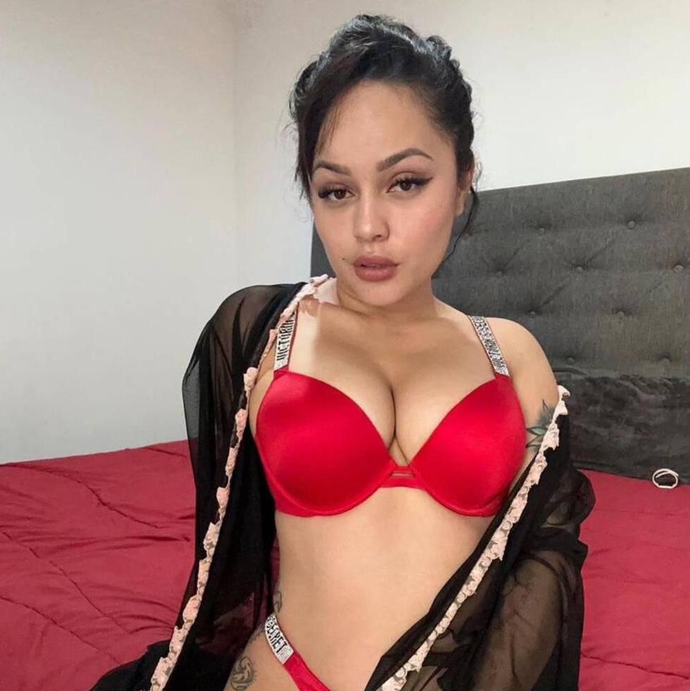 
                        Sexyhot
                     is Female Escorts. | Saguenay | Quebec | Canada | canadatopescorts.com 