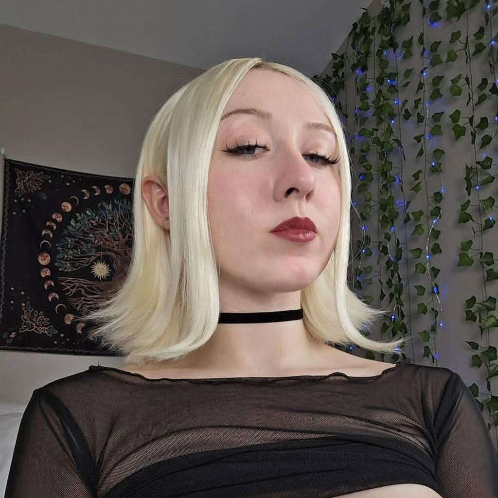 
                        claire
                     is Female Escorts. | Lethbridge | Alberta | Canada | canadatopescorts.com 