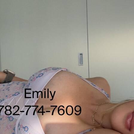 
                        Emily
                     is Female Escorts. | Ft Mcmurray | Alberta | Canada | canadatopescorts.com 