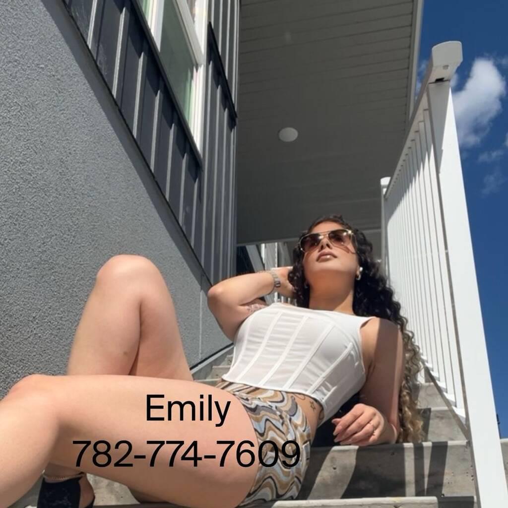 
                        Emily
                     is Female Escorts. | Ft Mcmurray | Alberta | Canada | canadatopescorts.com 