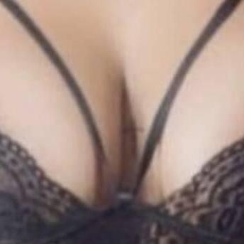 
                        Kim
                     is Female Escorts. | Barrie | Ontario | Canada | canadatopescorts.com 
