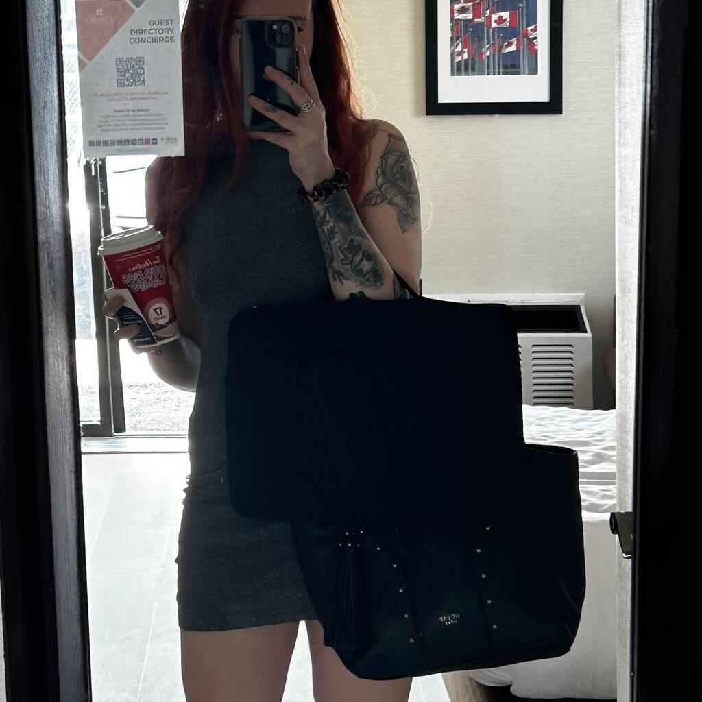 
                        Arie
                     is Female Escorts. | belleville | Ontario | Canada | canadatopescorts.com 