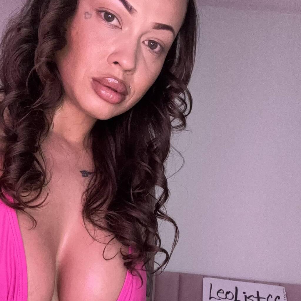 
                        Amora Marie
                     is Female Escorts. | Sarnia | Ontario | Canada | canadatopescorts.com 