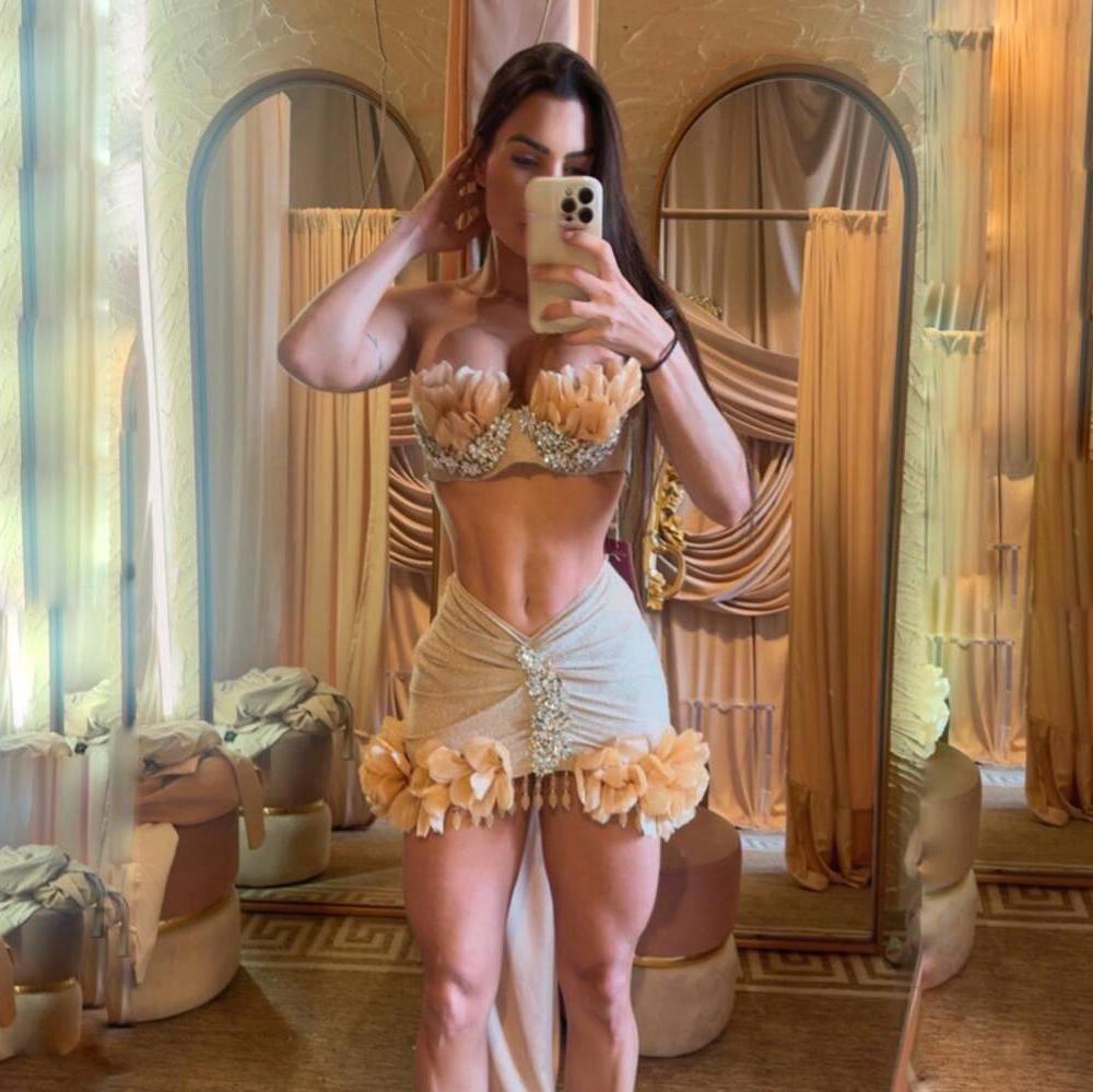 
                        Lorinn
                     is Female Escorts. | Toronto | Ontario | Canada | canadatopescorts.com 
