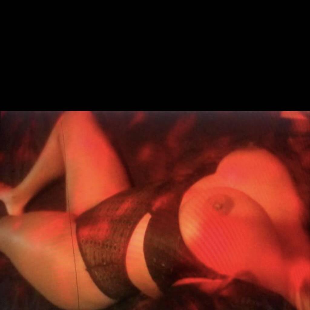 
                        Jasmine
                     is Female Escorts. | Edmonton | Alberta | Canada | canadatopescorts.com 