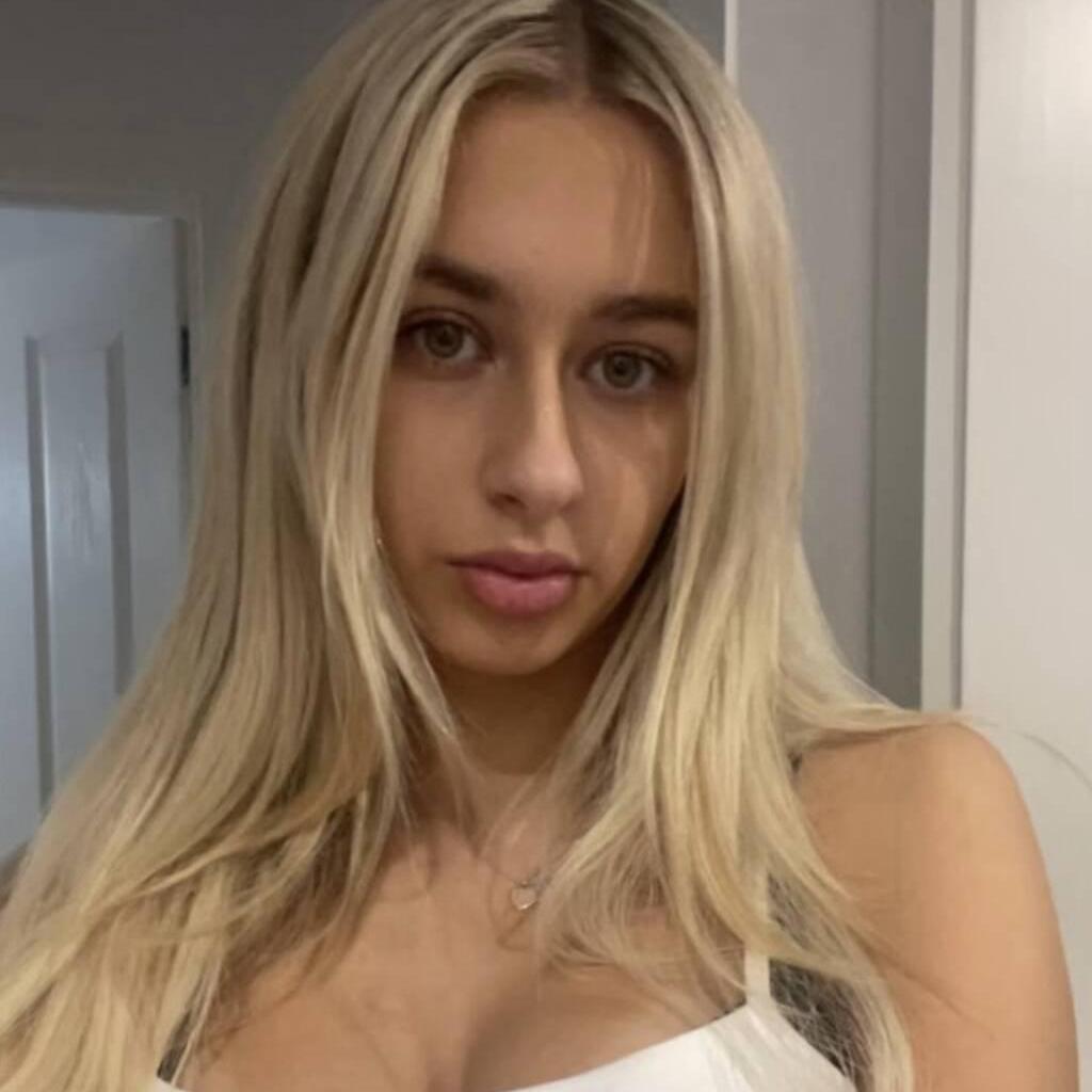 
                        Larissa
                     is Female Escorts. | Saskatoon | Saskatchewan | Canada | canadatopescorts.com 